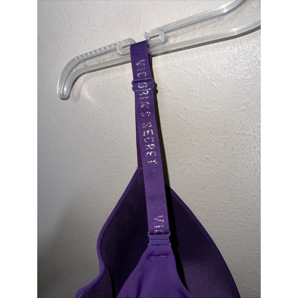 Victoria’s Secret Lightly Lined Adjustable Strap Wireless Purple 36DDD - Picture 12 of 13